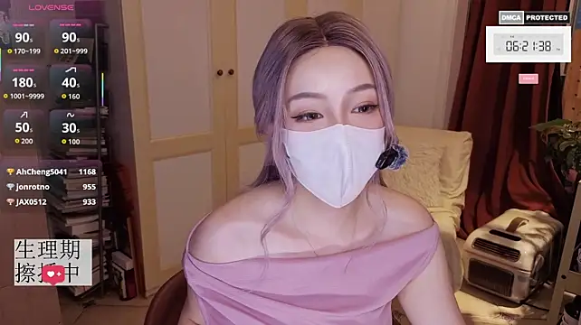nayomi_34f