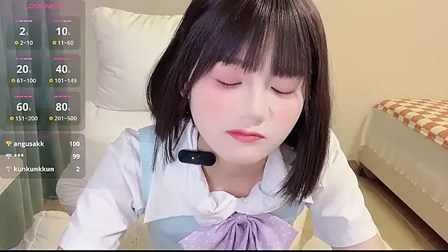 xiaoxixi-77 live cam on StripChat