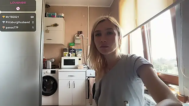 AngelJeni live cam on StripChat