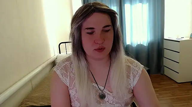 EvaMiron live cam on StripChat