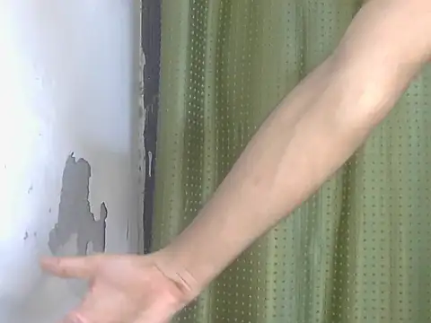 Stubborndesiboy live cam on StripChat