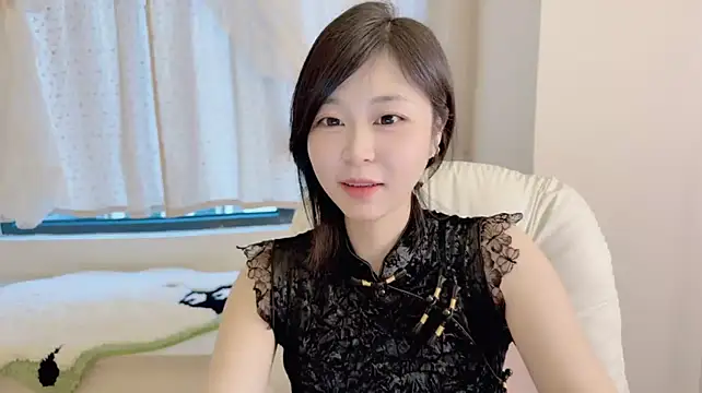 Onefiona live cam on StripChat