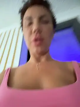 SelineVelvet live cam on StripChat
