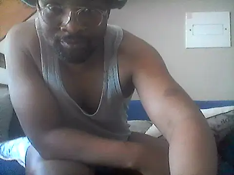 MarriedMan- live cam on StripChat