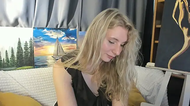 Ashen_Marrow live cam on StripChat