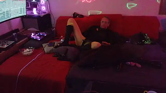 davidgntxxxxx live cam on StripChat