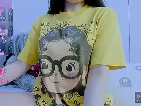 Linh_diudang live cam on StripChat