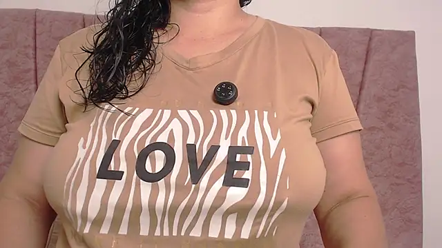Violet_rouse31 live cam on StripChat