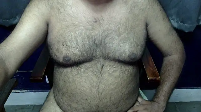 hairysubcub_70 live cam on StripChat