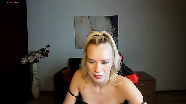Stacy_Western webcam