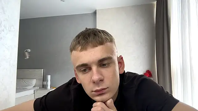solofury (M twink) - Buy car