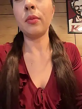 Holly_Play