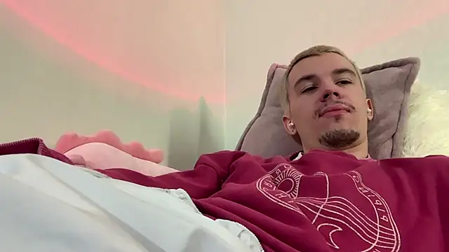 Jeremy1Scott live sex cam