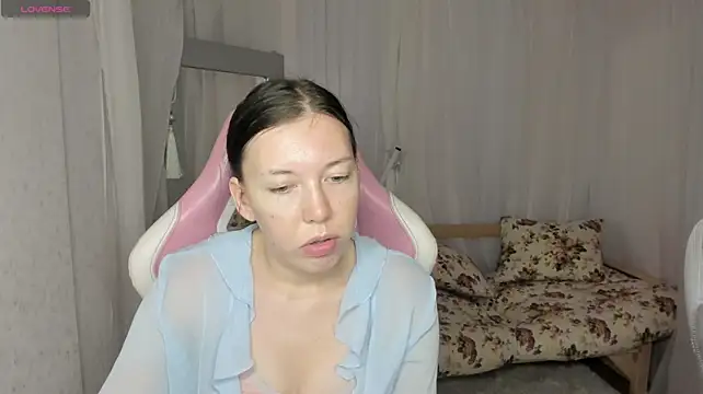 Sandra_Ross live cam on StripChat