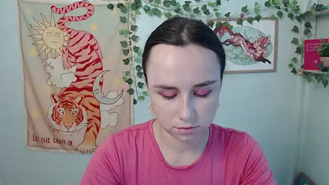 VeryVeryVeryShy_ live cam on StripChat
