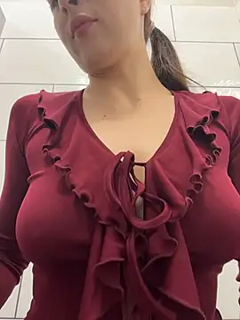 Holly_Play