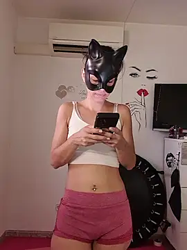 SweetSun69 webcam