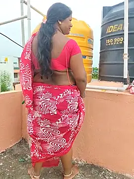 Desicouple1706 webcam