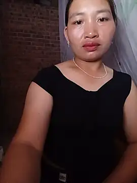 sowbibi- live cam on StripChat