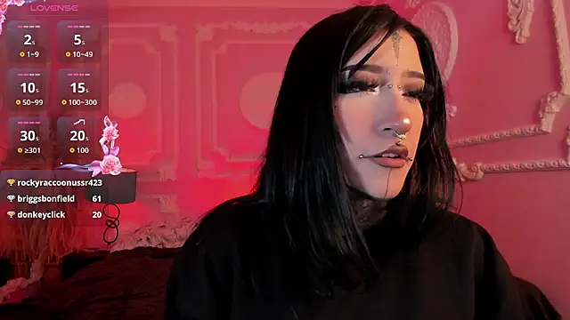 Kat_VonDe live cam on StripChat