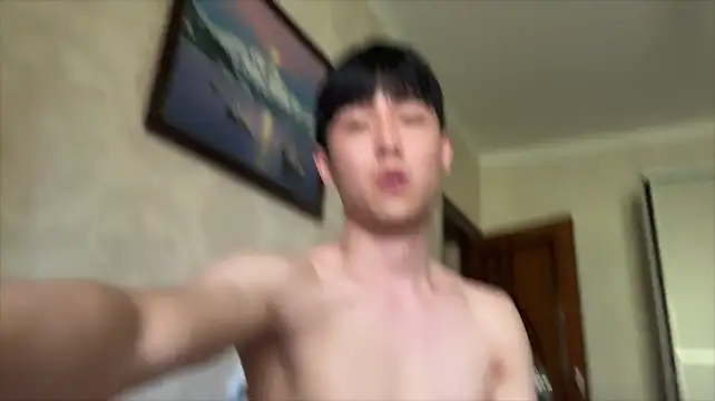 brian_stars (M young) - 2 fingers up the ass