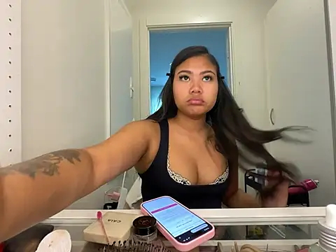 TitiTinyThai webcam