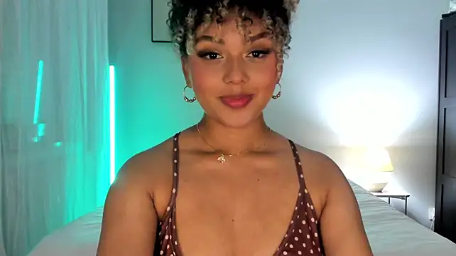 isajonnes18 live webcam