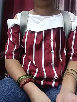 Ruhi_07 webcam