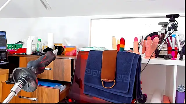 KarlaHartley webcam