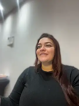 sarahreyess_11 webcam