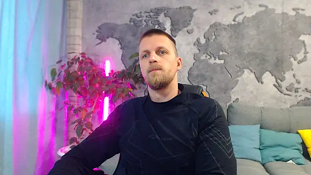 VikingChrisss live cam on StripChat