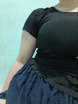 Shine_Mai