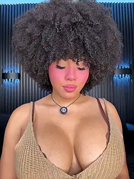 kendall_coxx live cam on StripChat