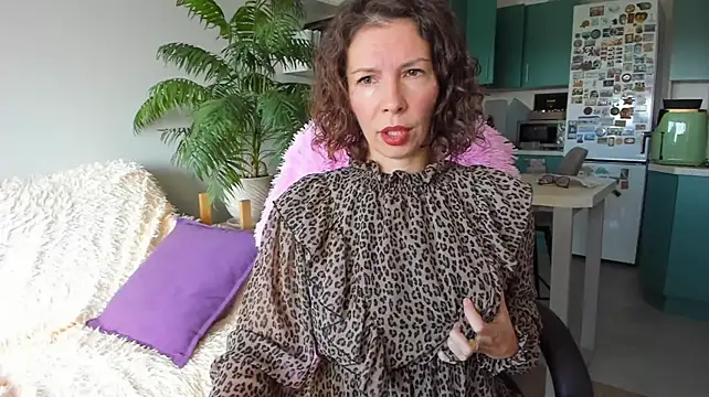 ChristinaGlory webcam