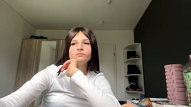 SpanishRooter webcam