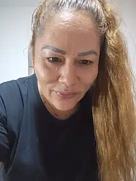 SluttyMilf79
