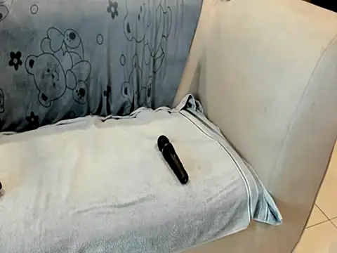 TinaBiCam