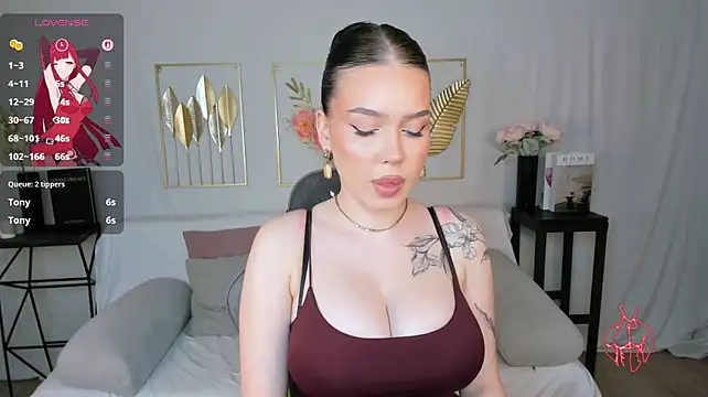 mistress_of_hearts live sex cam