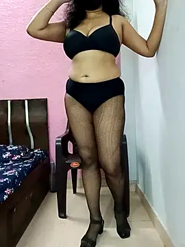 o_yes_bhabhi (F young) - ❤️One boobs out😘✨