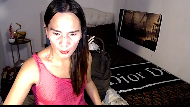 NinaDOM4CUM live sex cam