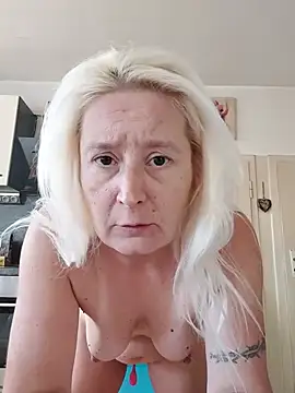 geileestelle (F milf) - .........????......