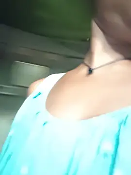 Sweet-runi live cam on StripChat