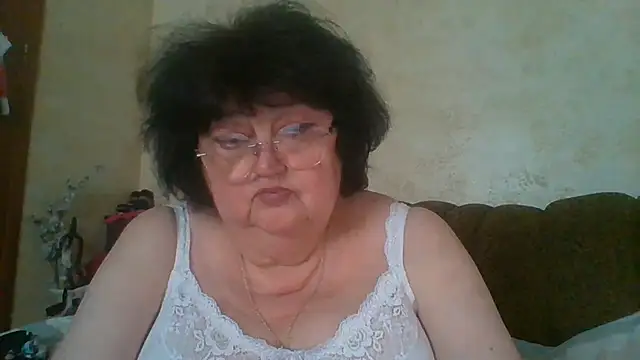 MilaSky5303 live cam on StripChat
