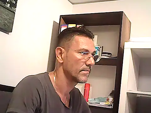 mastercharisma35