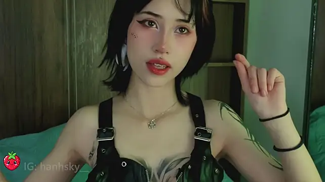 HannahSky_