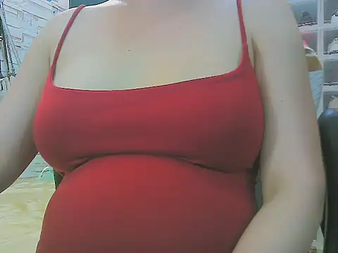 keepmepregnantT live cam on StripChat