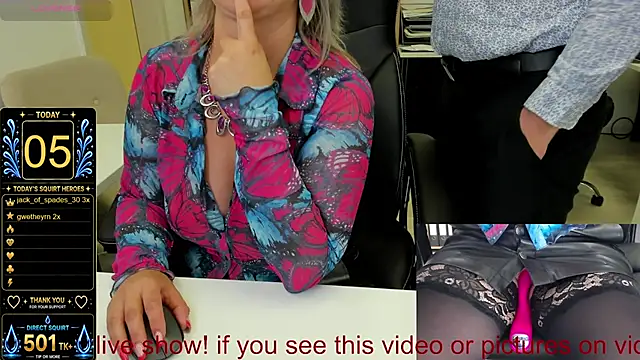 squirt_milf_viktoria live cam on StripChat