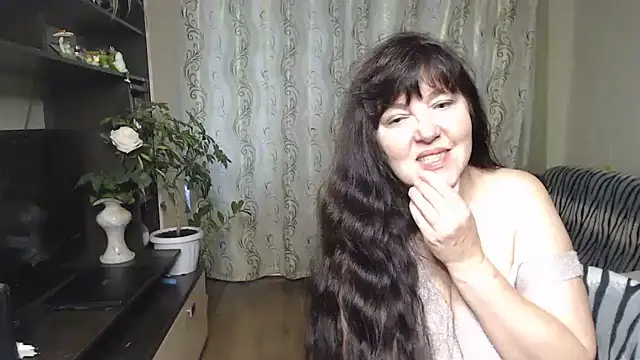 Illusionq live cam on StripChat