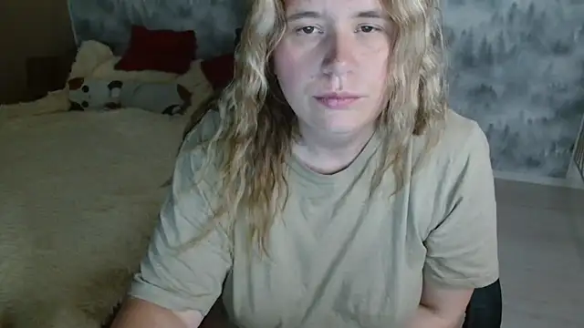 AdelinaLawson live cam on StripChat