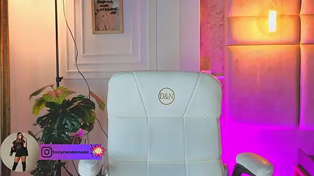 AlessiaLondon webcam